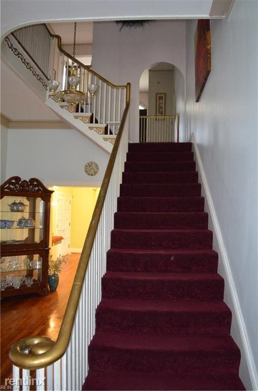 Building Photo - 6 br, 4 bath House - 200 S High St