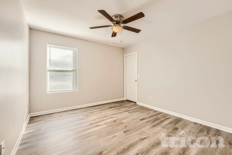 Building Photo - 15015 Ockeechobee Ct