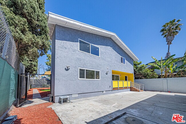 Building Photo - 5631 La Mirada Ave