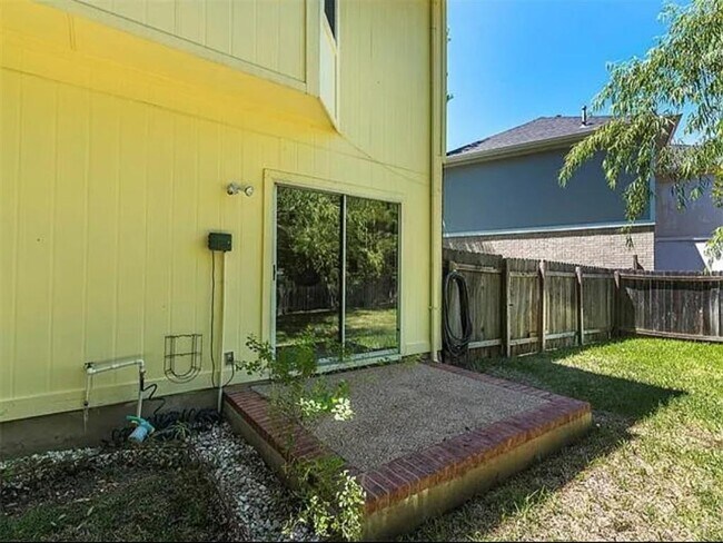 Building Photo - 16303 Ascent Cove