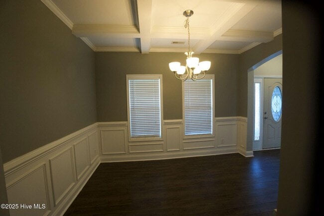 Building Photo - 116 Navy Blue Dr