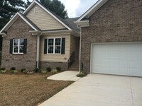 Building Photo - NEW CONSTRUCTION in Lake Jeanette !!! for ...