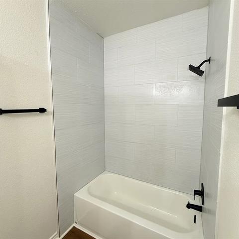 Building Photo - 5505 Dolores Pl