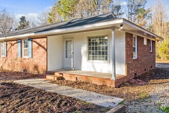 Building Photo - Newley Remodeled in Garner