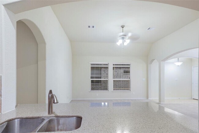 Building Photo - 8426 Montego Bay Dr