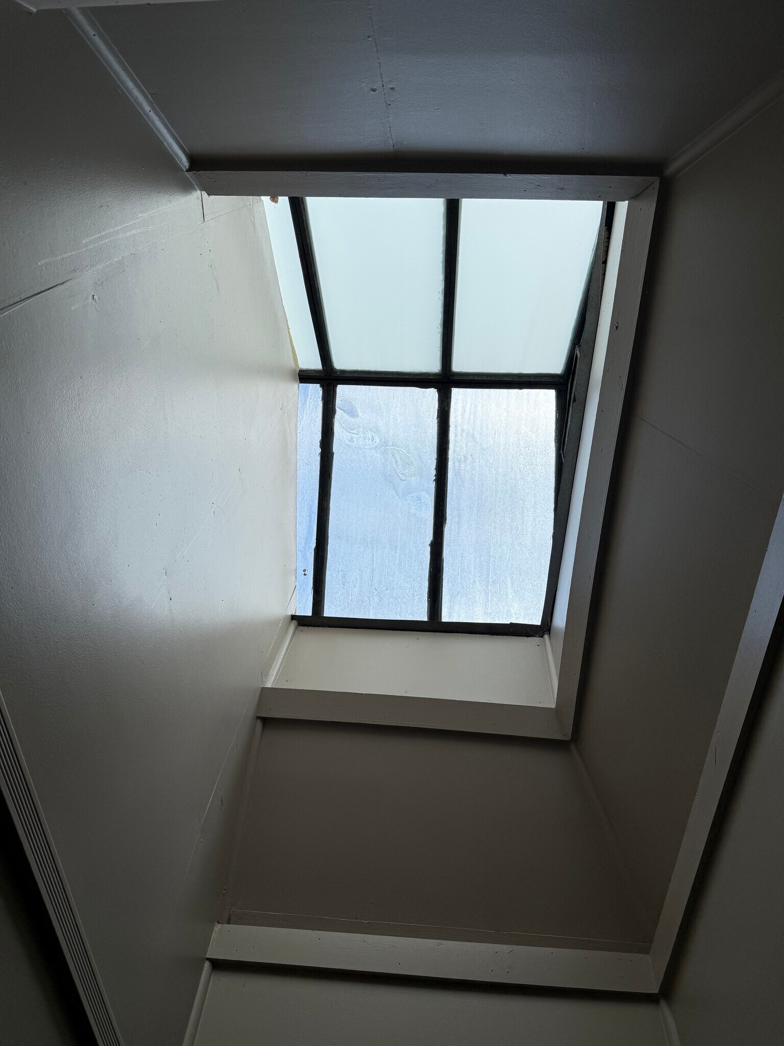 Building Photo - 120 N Meridian St