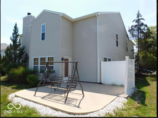 Building Photo - 13203 United Dr