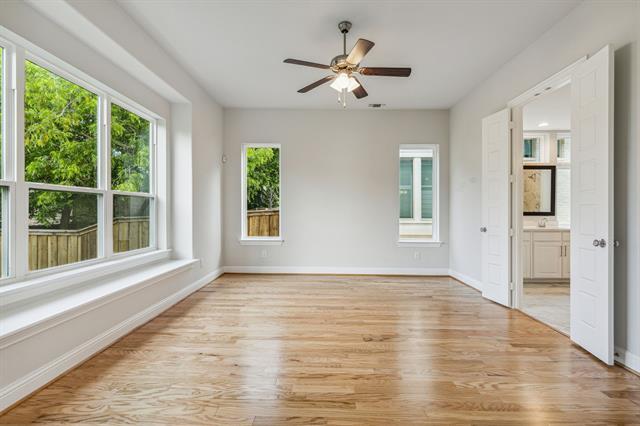 Building Photo - 821 Veranda View