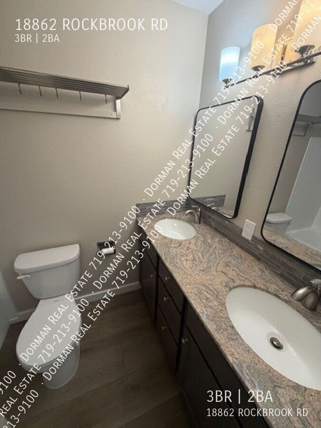 Building Photo - 18862 Rockbrook Rd