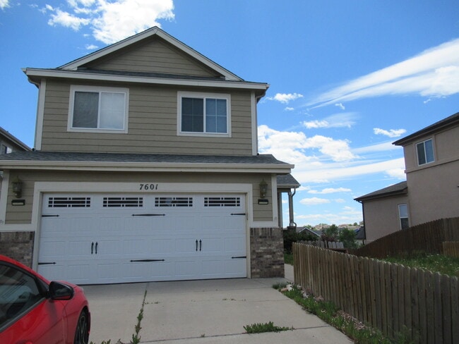 Primary Photo - 7601 Duck Hawk Pl