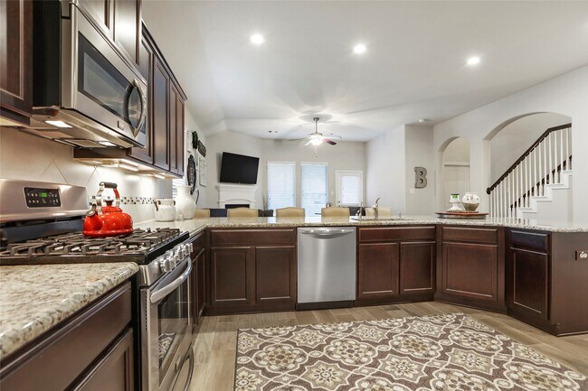 Building Photo - 14141 Isle Royal Ln