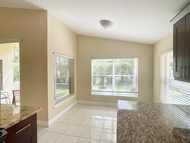 Building Photo - 2425 Pigeon Cay