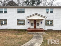 Building Photo - 111 W 15th St