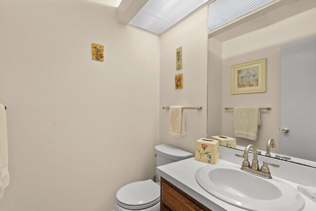 Building Photo - 36 Vis Gdns Trl