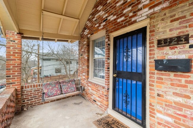 Building Photo - Brookland Corner Lot