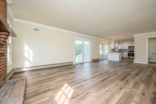 Building Photo - 8 Brandywine Dr