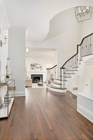 Building Photo - 755 Sheridan Rd