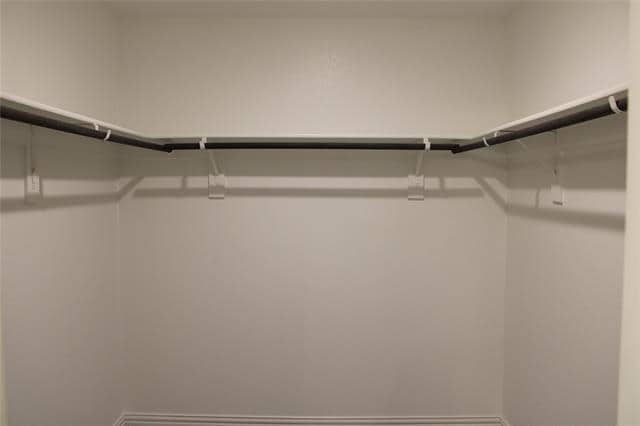 Building Photo - 2908 Mare Dr