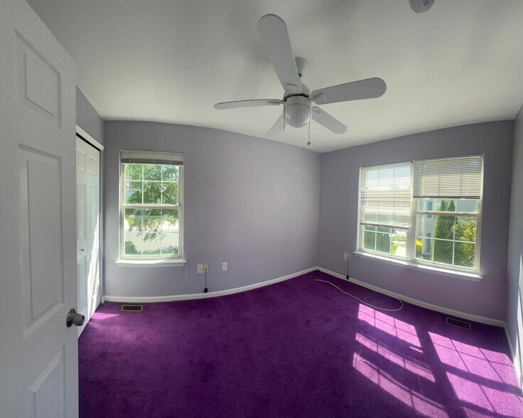 Building Photo - 9 Sawgrass Ct