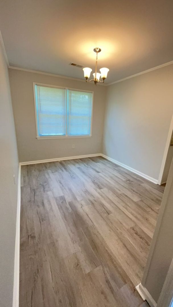 Building Photo - 3 Bedroom, 1.5 Bath Home in Ladson