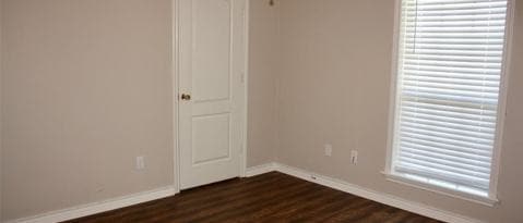 Building Photo - 1179 Martin St