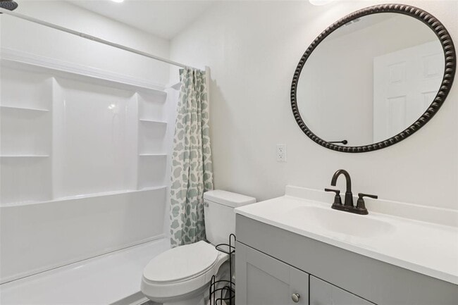 Building Photo - 1087 Schubert Ln