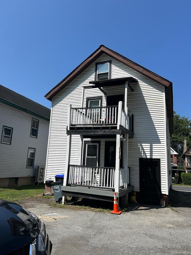 Building Photo - 195 N Hamilton St