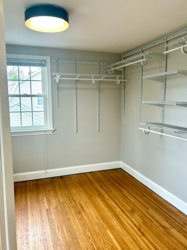 Building Photo - Brighton / Twelve Corners 3BR – Fully Furnished with Private Yard