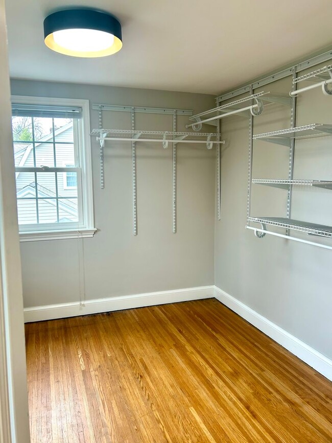 Building Photo - Sunroom Retreat | Fully Furnished 3BR with Private Fenced Yard