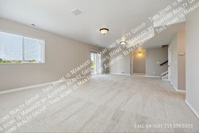 Building Photo - 10402 Capital Peak Way