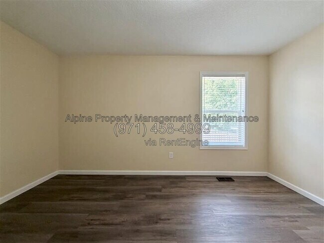 Building Photo - 13649 SW Packard Ln