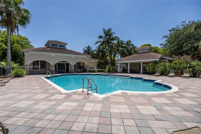 Building Photo - 2544 Centergate Dr