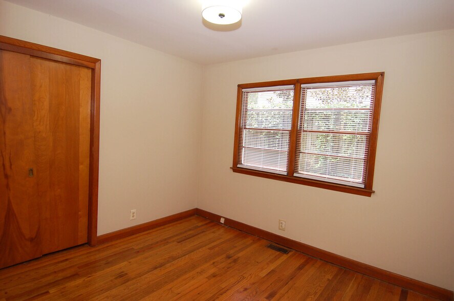 Building Photo - 3208 Ruffin St