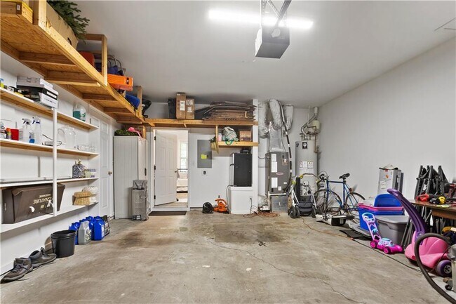 Building Photo - 2924 Wintercrest Way