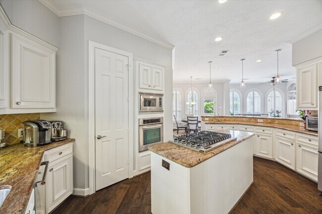 Building Photo - 13627 Ashley Run