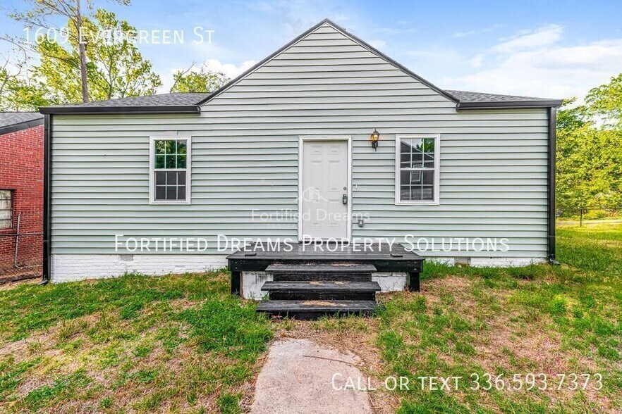 Building Photo - 1609 Evergreen St