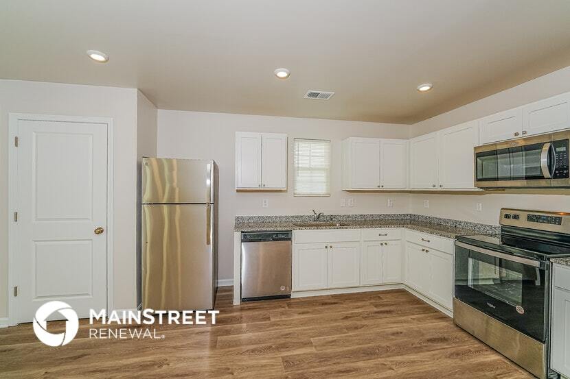 Building Photo - 130 Stevens Cv Dr