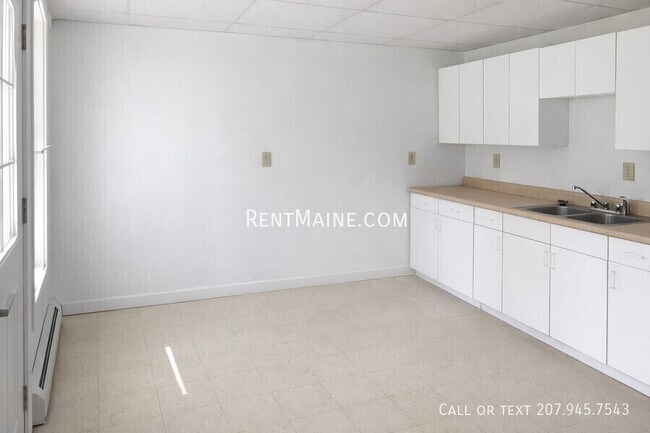 Building Photo - 16 Congress St