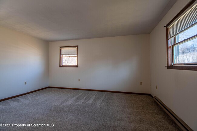 Building Photo - 414-416-416 Melrose Ave