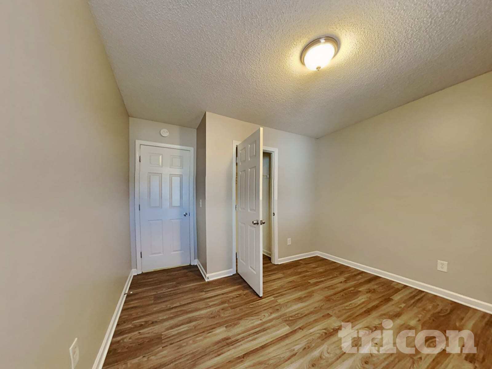 Building Photo - 120 Huntwood Trail