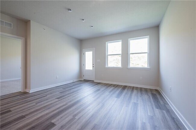 Building Photo - 104 delmonica Dr
