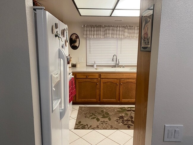 Building Photo - Lovely home with all the comforts of home.  All in Leisure World, a 45+ Active Adult Resort Commu...