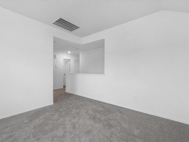 Building Photo - 1202 Silver Fir Ct