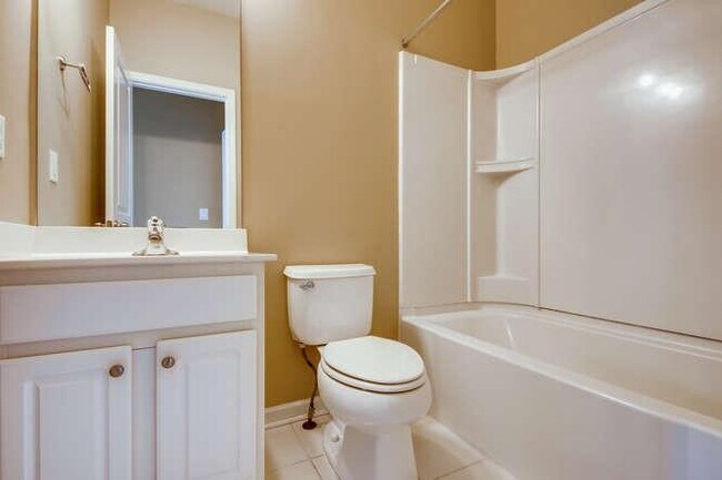 Building Photo - 934 Urban Ash Ct