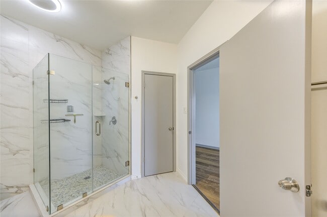 Building Photo - 7109 Kari Ln