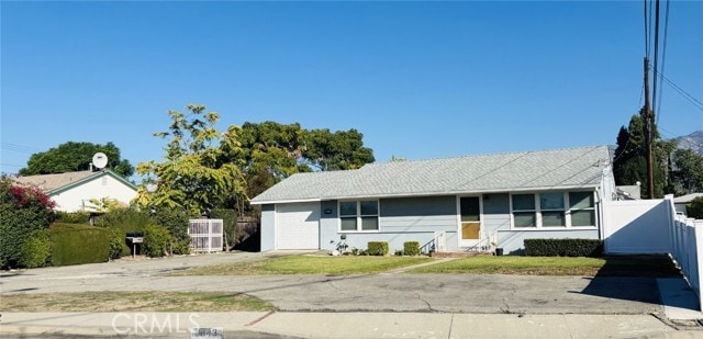 Building Photo - 8843 E Greenwood Ave