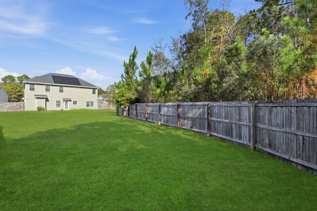 Building Photo - 3 Bedroom Griffin Park Home on Quiet Cul-de-Sac