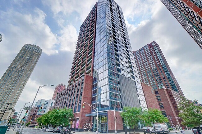 Building Photo - 389 Washington St