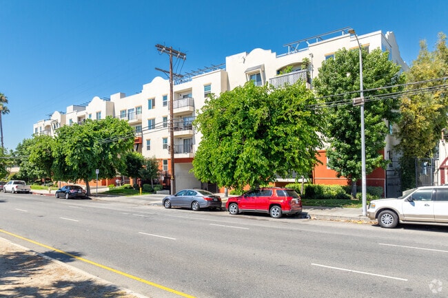 Alternate - Apple Tree Apartments