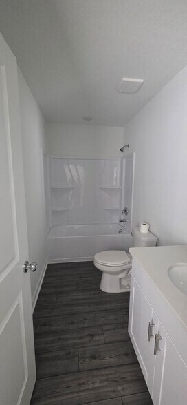 Building Photo - 7191 SW 92nd St